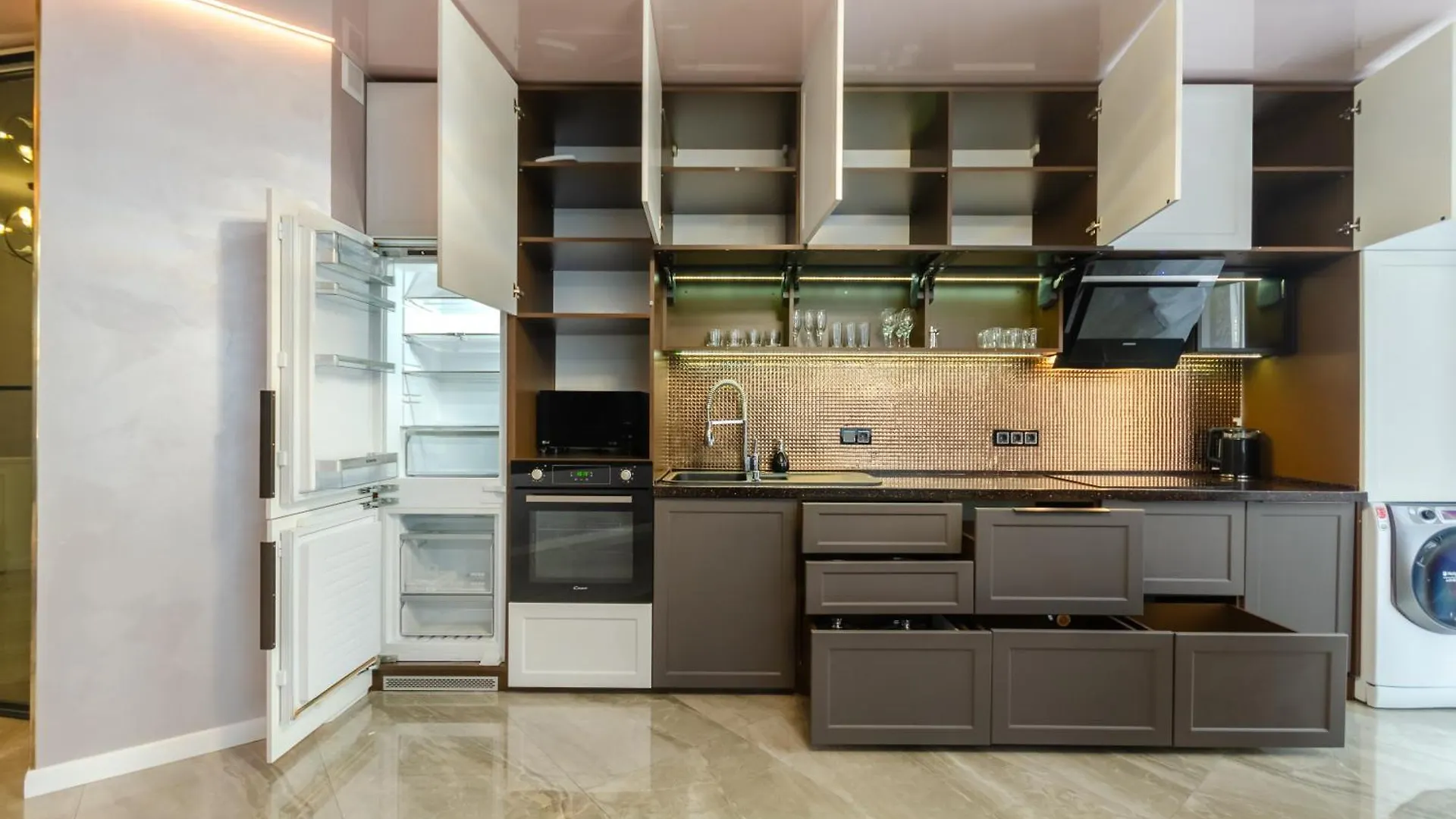 Petrovdom 109-200 In Spacious 2 Bedroom Apartments At Rc Kvartet, 16Г Vasyl Lypkivskyi Street Kyiv