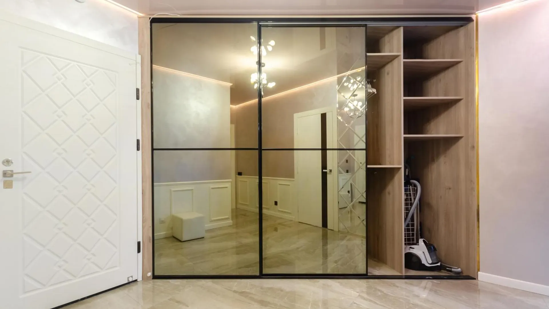 Petrovdom 109-200 In Spacious 2 Bedroom Apartments At Rc Kvartet, 16Г Vasyl Lypkivskyi Street Kyiv Ukraine