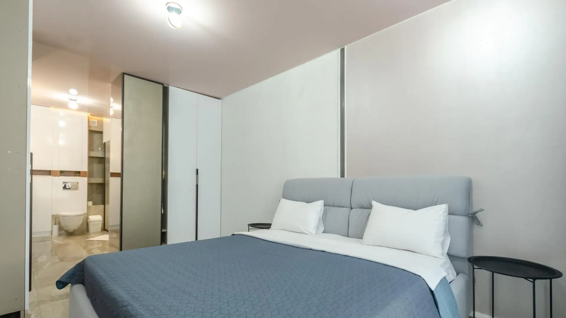 Petrovdom 109-200 In Spacious 2 Bedroom Apartments At Rc Kvartet, 16Г Vasyl Lypkivskyi Street Kyiv