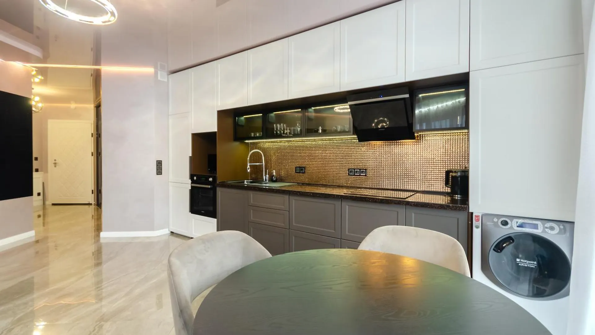 Petrovdom 109-200 In Spacious 2 Bedroom Apartments At Rc Kvartet, 16Г Vasyl Lypkivskyi Street Kyiv