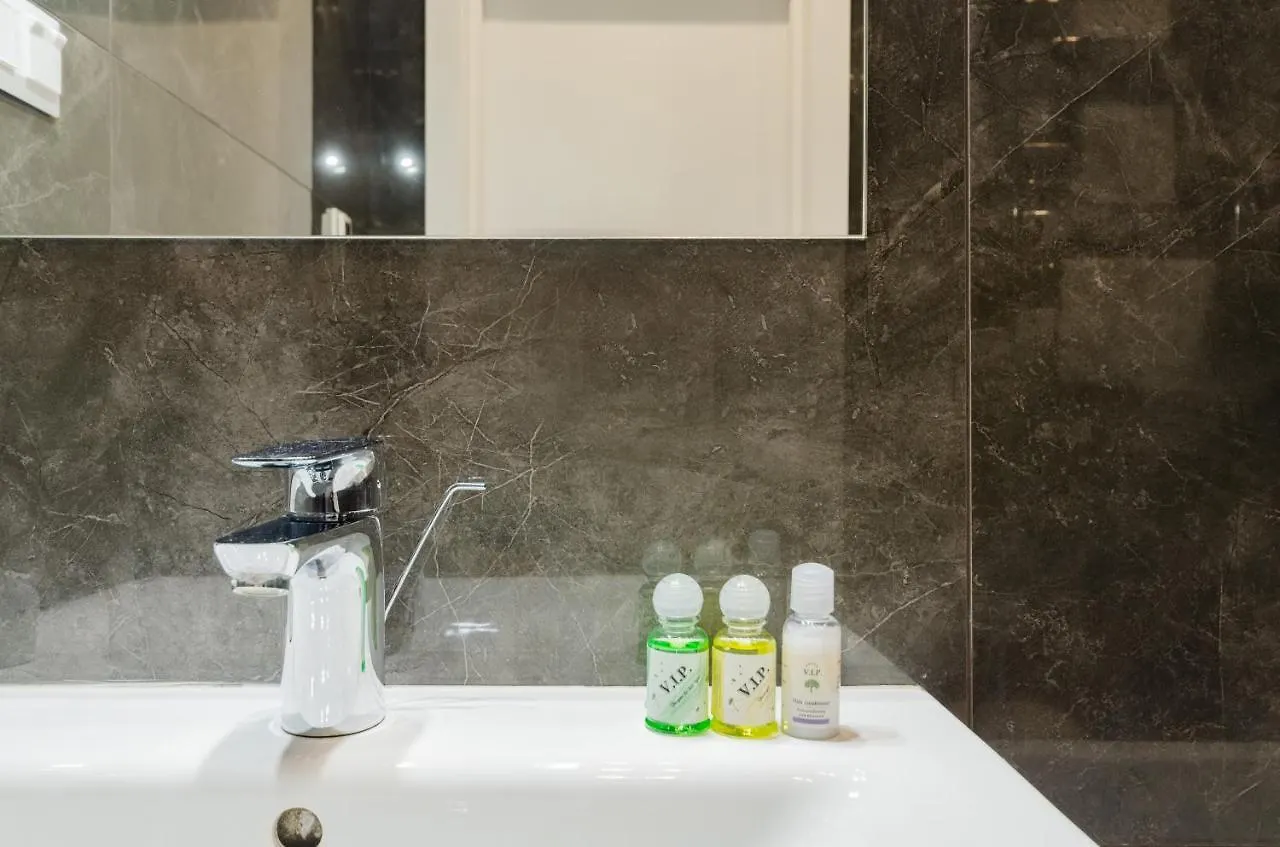 Petrovdom 109-200 In Spacious 2 Bedroom Apartments At Rc Kvartet, 16Г Vasyl Lypkivskyi Street Kiev